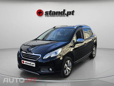 Peugeot 2008 1.2 PureTech Shine Style