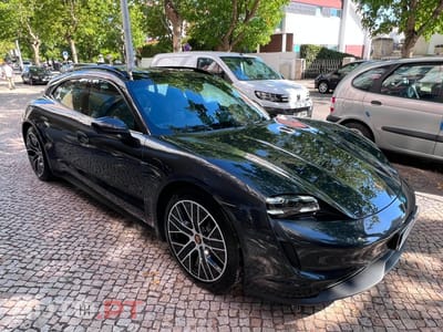 Porsche Taycan Standard