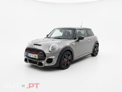 MINI Cooper John Cooper Works Auto Desportiva