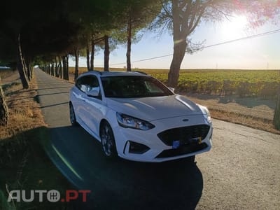 Ford Focus SW 1.0 EcoBoost St-Line