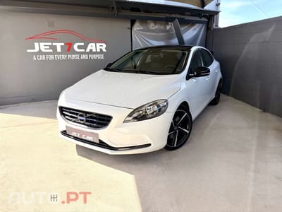 Volvo V40 2.0 D4 Momentum
