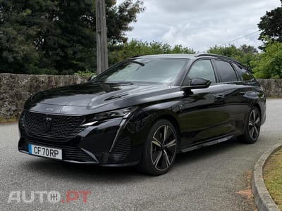 Peugeot 308 SW Peugeot 308 SW 1.6 Hybrid 225cv GT Pack e‑EAT8 • 2024 • 51.735 km • Garantia de fábrica até maio de 2027. REVISÃO OFICIAL FEITA. Viseu