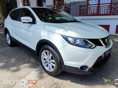 Nissan Qashqai 1.5 dCi N-Connecta 360