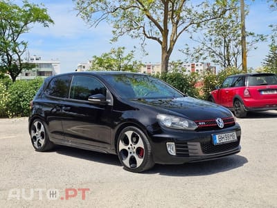 Volkswagen Golf 2.0 TSI GTI