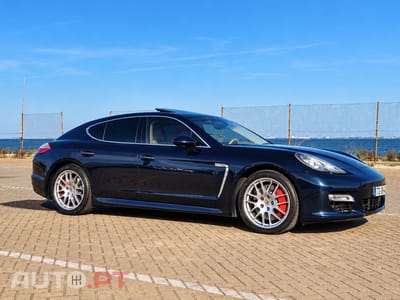 Porsche Panamera Turbo PDK