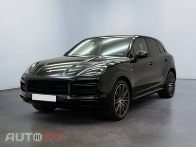 Porsche Cayenne Turbo S E-Hybrid