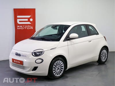 Fiat 500e  Action