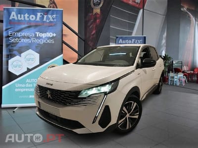Peugeot 3008 1.6 Hybrid Allure e-EAT8
