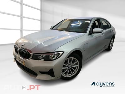 BMW 330 e Auto