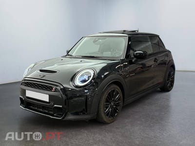 MINI Cooper S Camden Edition