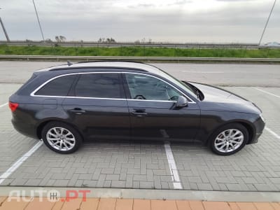 Audi A4 Avant 2.0 TDI quattro Advance S tronic
