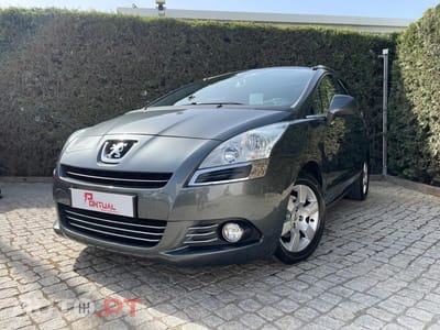 Peugeot 5008 1.6 E-HDi 7L Allure 2-Tronic
