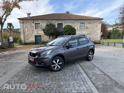 Peugeot 2008 1.2 PureTech Allure