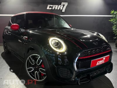 MINI Cooper John Cooper Works Plus Auto Desportiva
