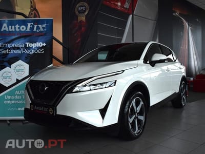 Nissan Qashqai 1.3 DIG-T N-Connecta J18 Led