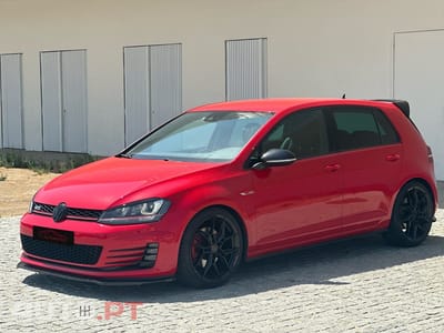 Volkswagen Golf 2.0 TSI GTI DSG