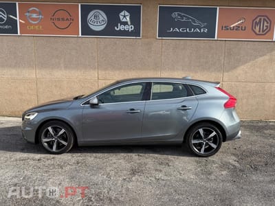 Volvo V40 2.0 D3 R-Design Geartronic