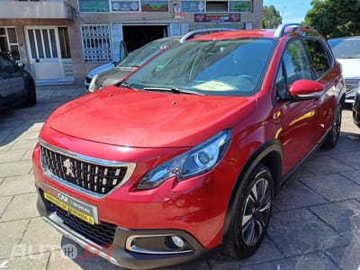 Peugeot 2008 1.2 PureTech Style