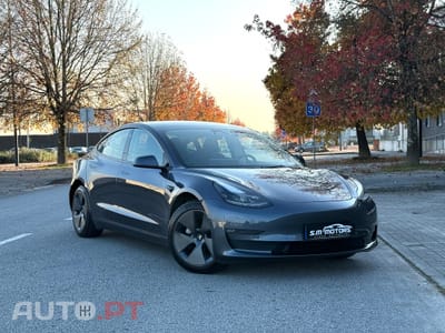 Tesla Model 3 Long-Range Dual Motor AWD