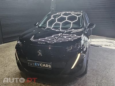 Peugeot E-2008 50 kWh Allure Pack
