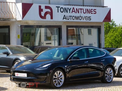 Tesla Model 3 Long-Range Dual Motor AWD
