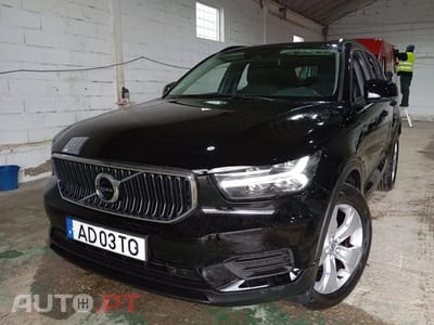 Volvo XC40 1.5 T2 Momentum
