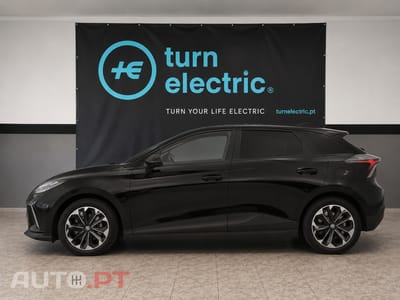 MG MG4 64 kWh Luxury