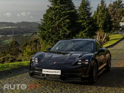 Porsche Taycan 4S