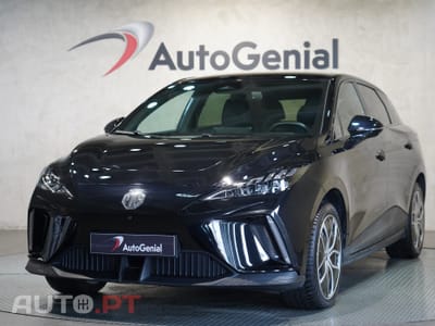 MG MG4 64 kWh Luxury