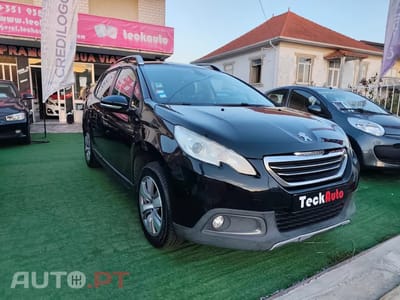 Peugeot 2008 1.2 PureTech Style