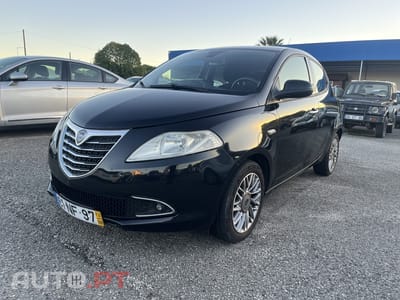 Lancia Ypsilon 1.3 M-jet S&S Gold