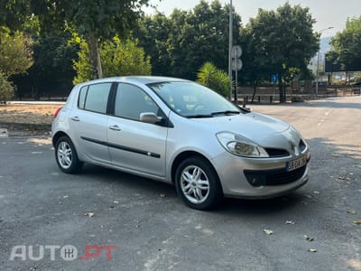 Renault Clio 1.2 16V Confort