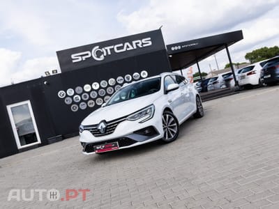 Renault Mégane Sport Tourer 1.5 Blue dCi R.S. Line