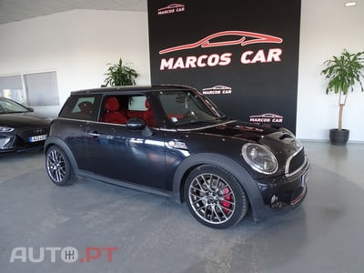 MINI Cooper John Cooper Works GP