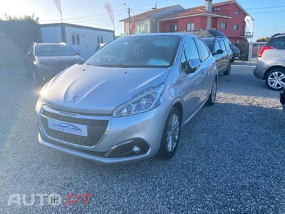 Peugeot 208 1.2 PureTech Allure