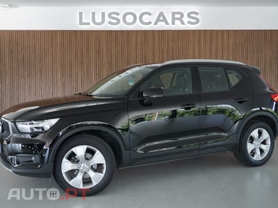 Volvo XC40 T2 Momentum Pro