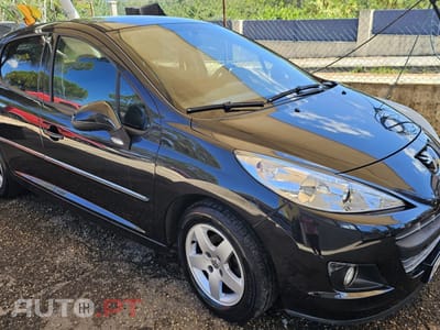 Peugeot 207 1.4 HDi SE Sportium