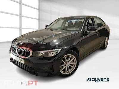 BMW 330 e Auto