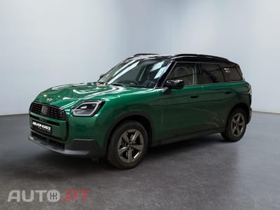 MINI Countryman C Essential DKC7