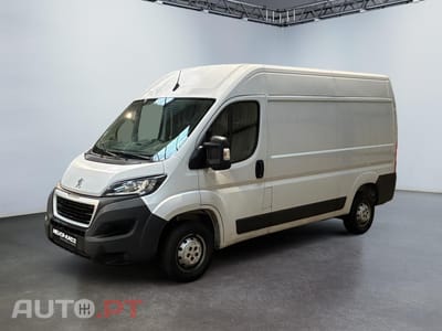 Peugeot Boxer 2.2 BlueHDi 333 L2H2 Premium