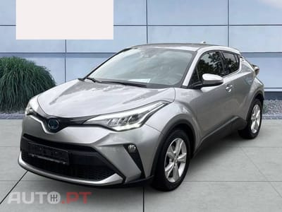 Toyota C-HR 1.8 Hybrid Team