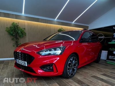 Ford Focus SW 1.0 EcoBoost S&S ST-LINE