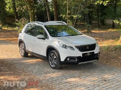 Peugeot 2008 1.2 PureTech Allure