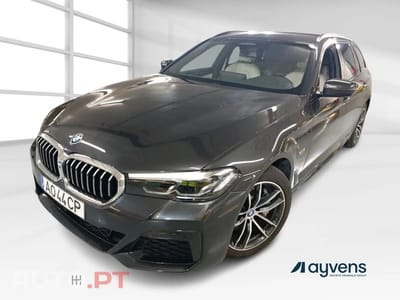 BMW 530 e Pack Desportivo M