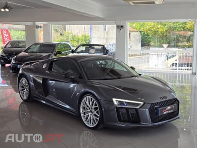 Audi R8 V10 plus 5.2 FSI quattro S tronic