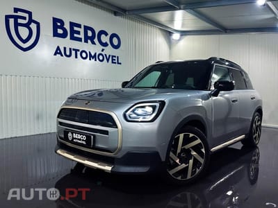 MINI Countryman E Favoured