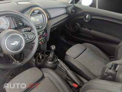 MINI Cooper Cooper D