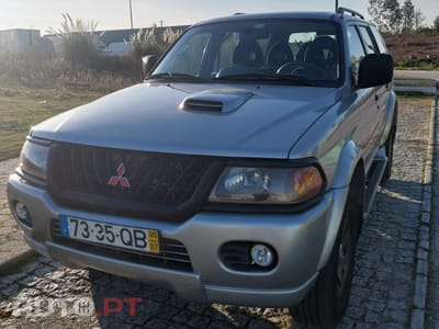 Mitsubishi Pajero Sport 2.5 TD GLS