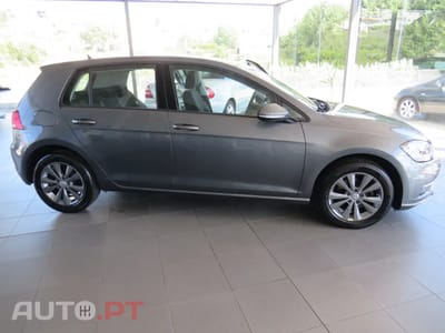 Volkswagen Golf 1.6 TDI Confortline