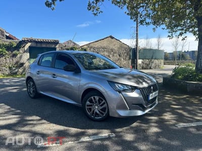 Peugeot 208 1.2 PureTech Allure Pack EAT8